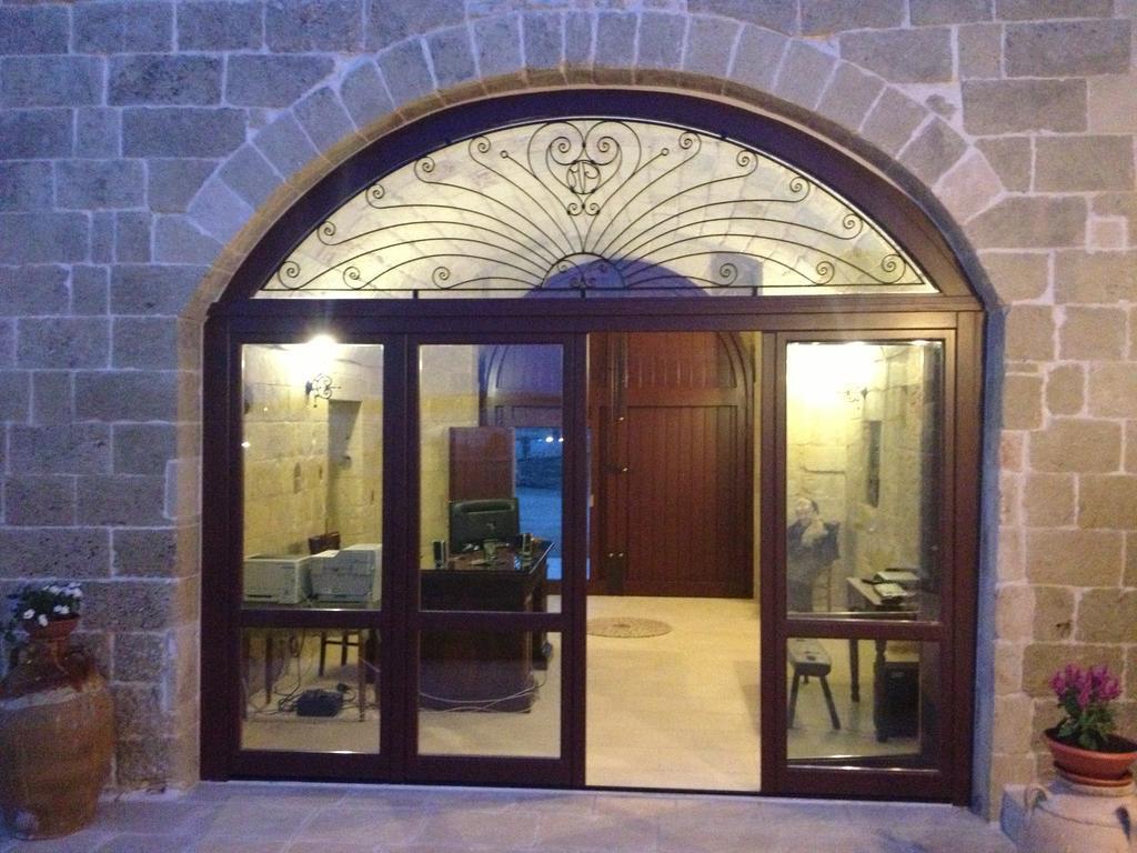 Agriturismo Masseria Quaremme 卡尔皮尼亚诺萨伦蒂诺 外观 照片