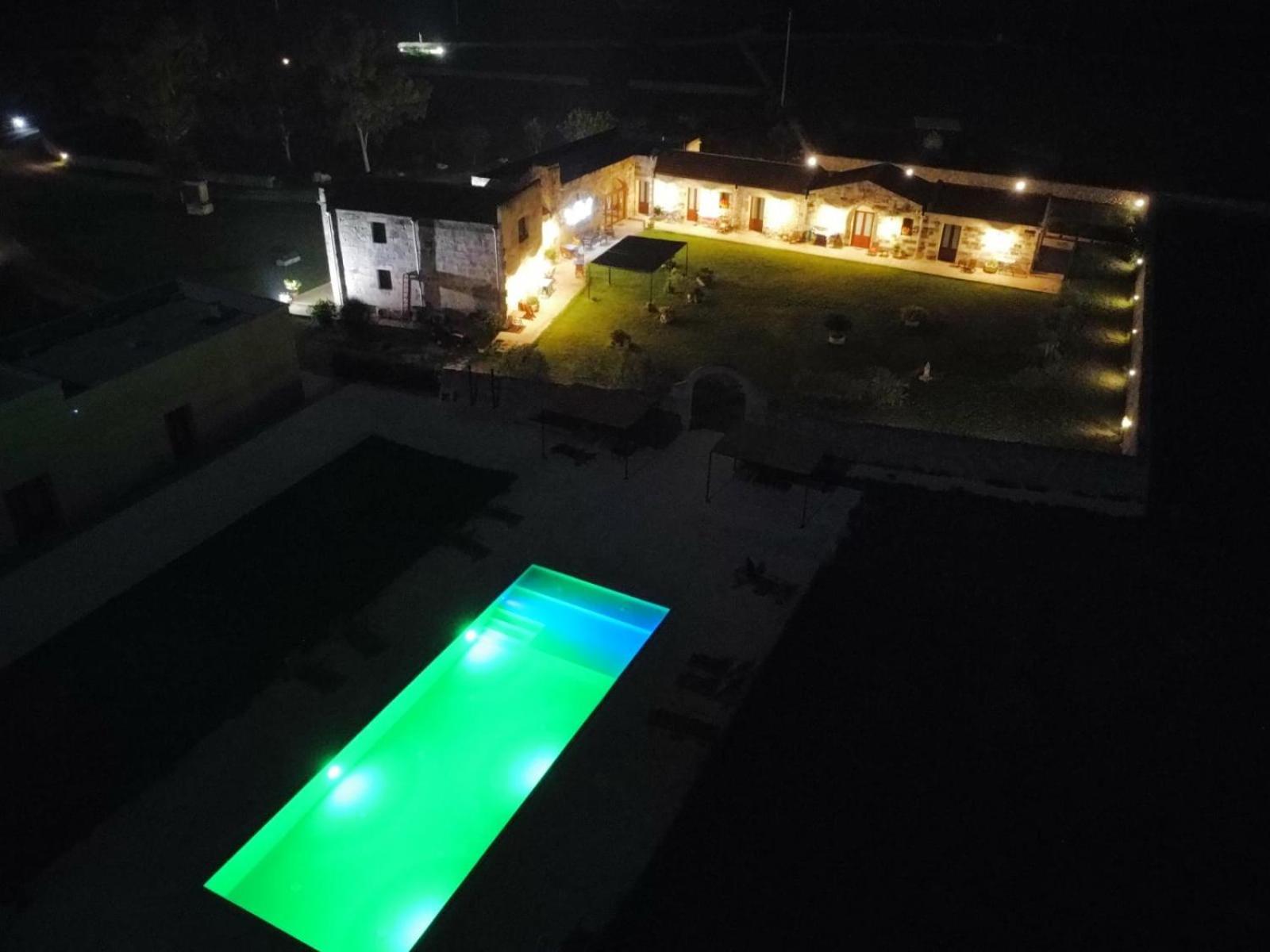 Agriturismo Masseria Quaremme 卡尔皮尼亚诺萨伦蒂诺 外观 照片