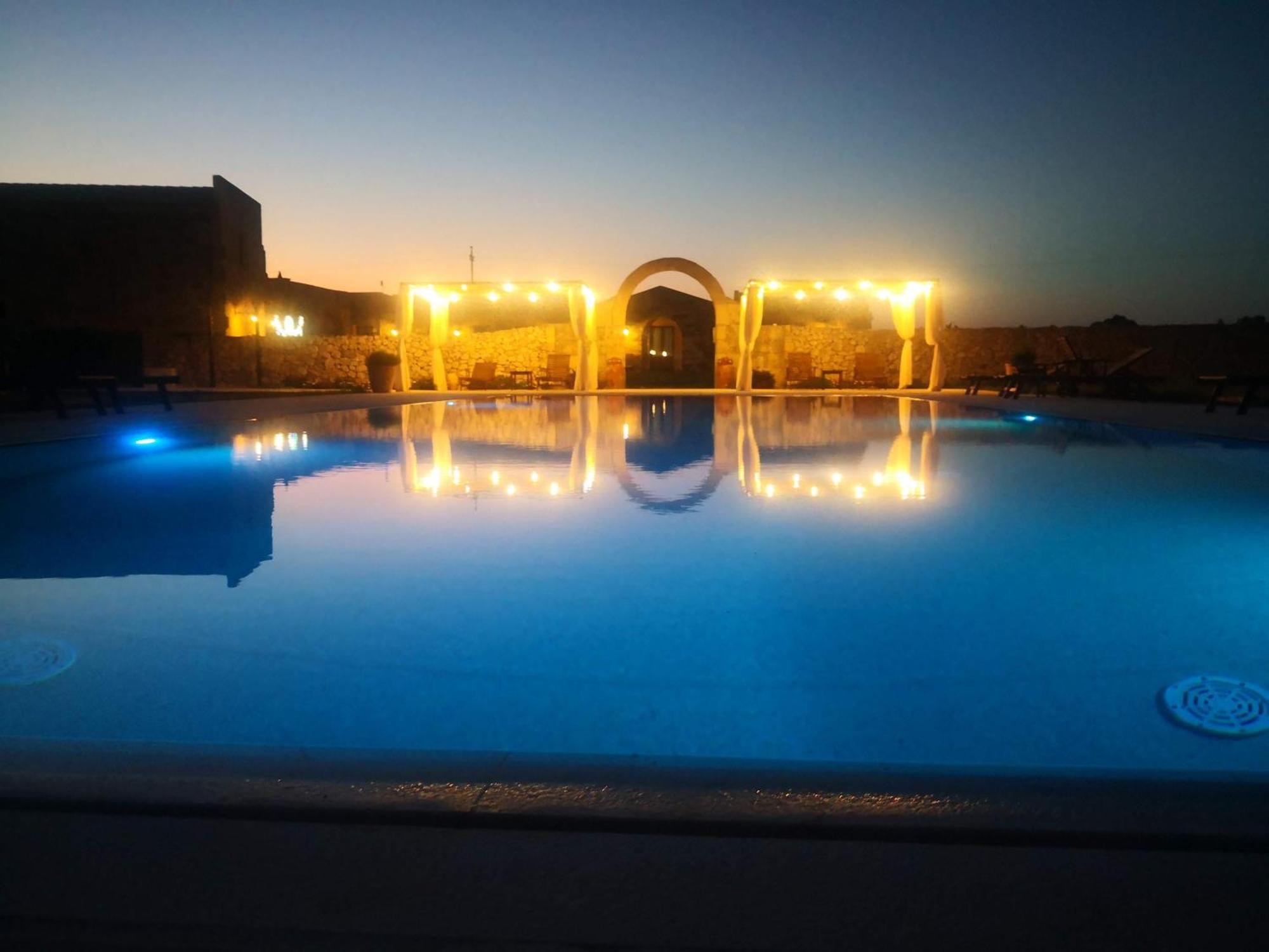 Agriturismo Masseria Quaremme 卡尔皮尼亚诺萨伦蒂诺 外观 照片