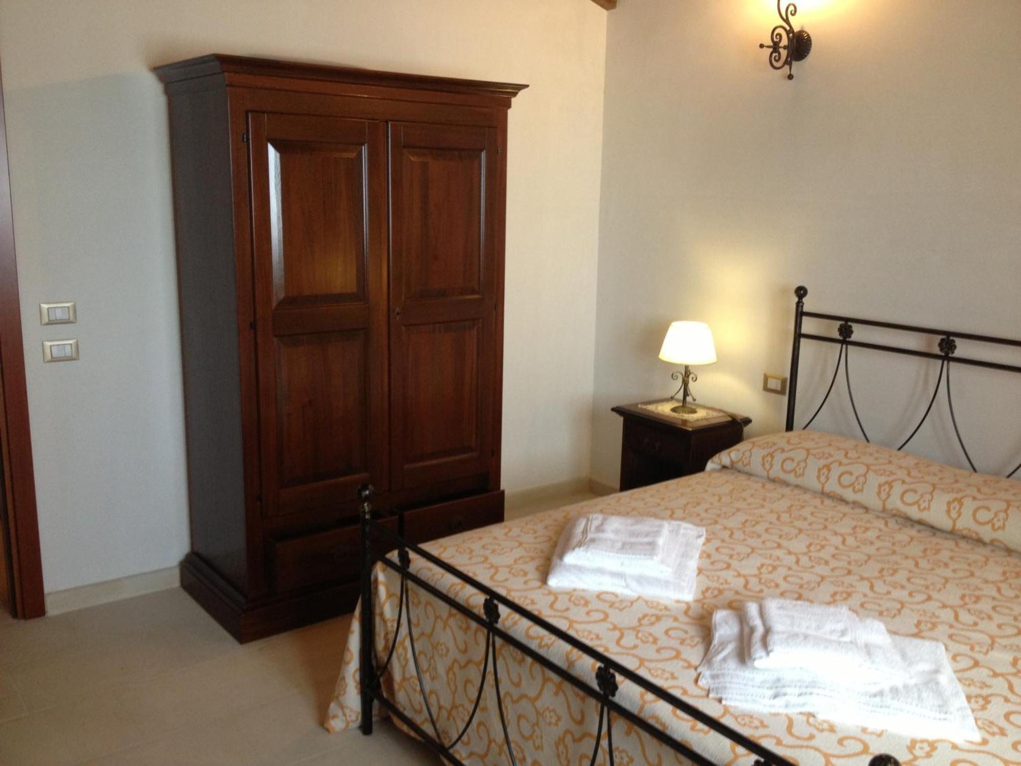 Agriturismo Masseria Quaremme 卡尔皮尼亚诺萨伦蒂诺 客房 照片