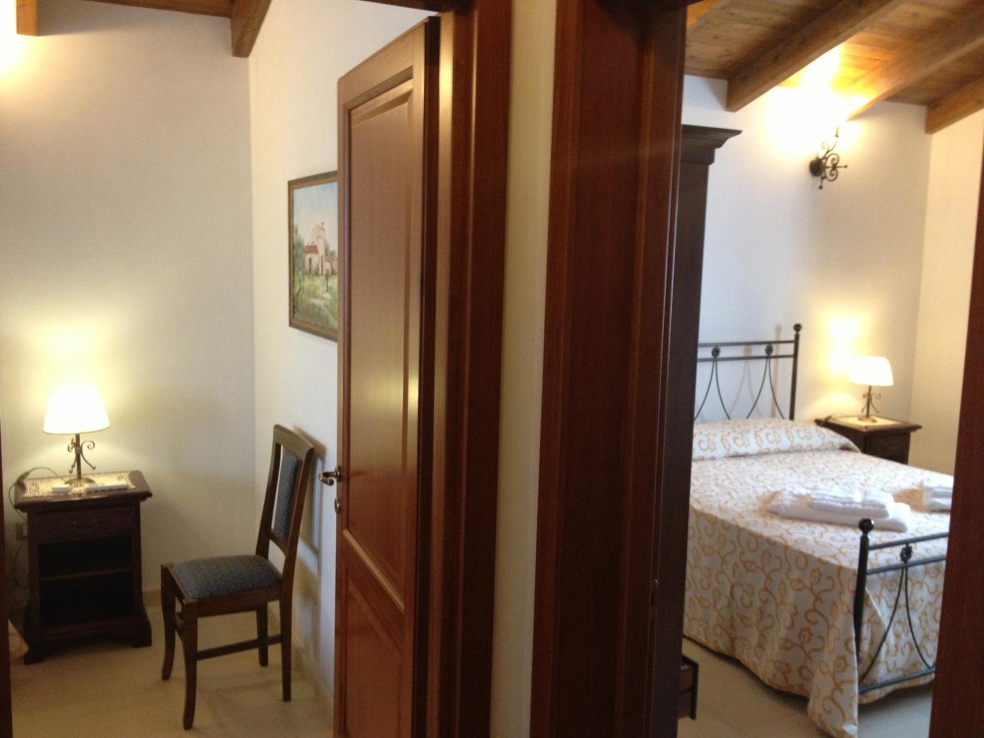 Agriturismo Masseria Quaremme 卡尔皮尼亚诺萨伦蒂诺 客房 照片