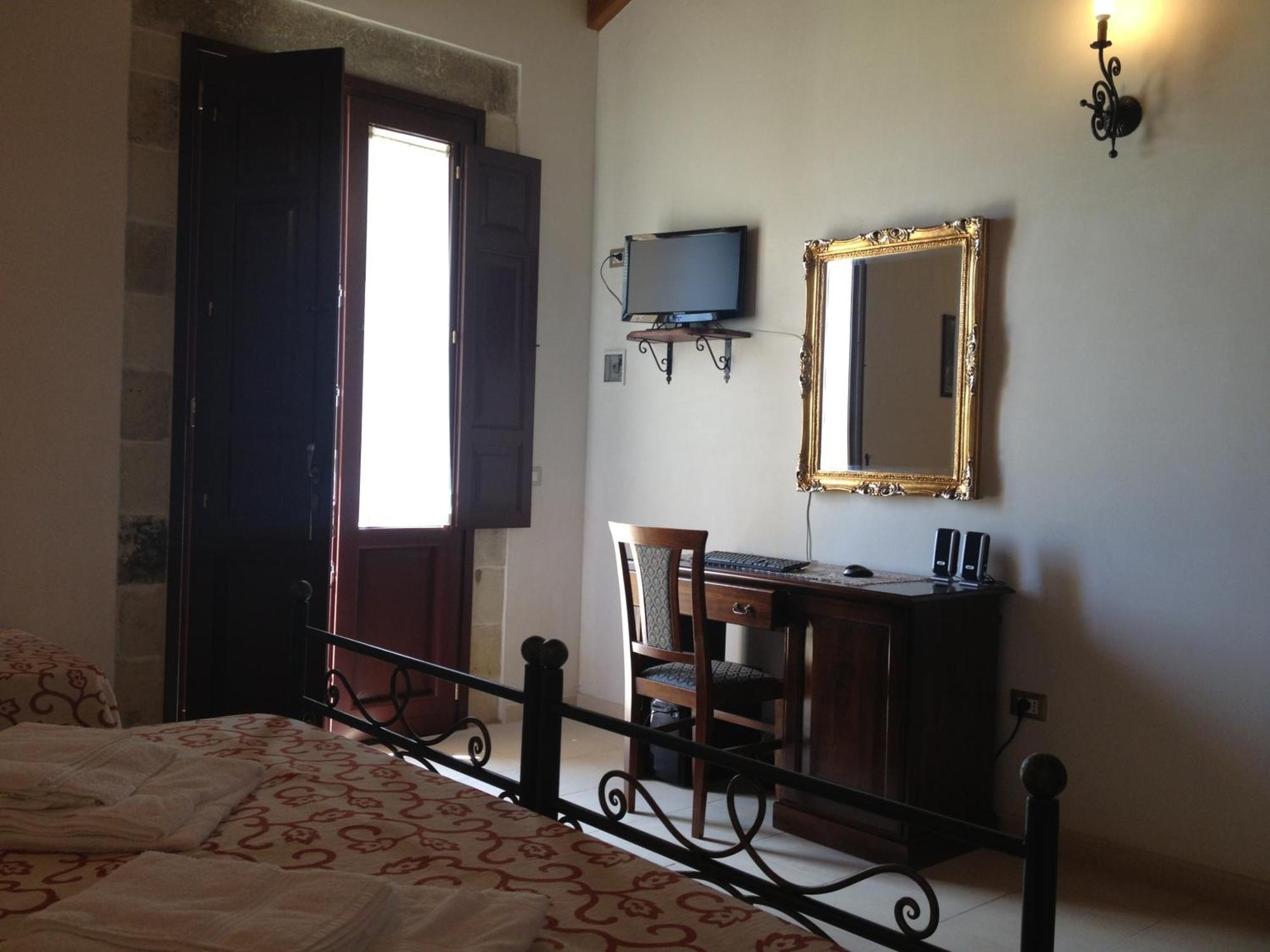 Agriturismo Masseria Quaremme 卡尔皮尼亚诺萨伦蒂诺 客房 照片