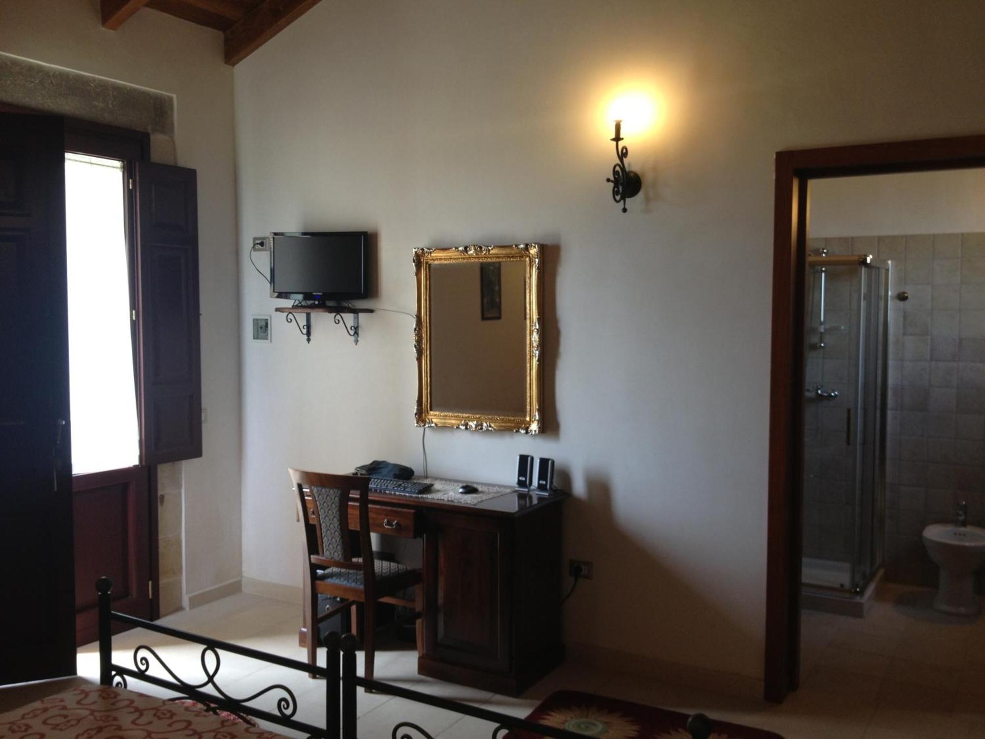 Agriturismo Masseria Quaremme 卡尔皮尼亚诺萨伦蒂诺 客房 照片