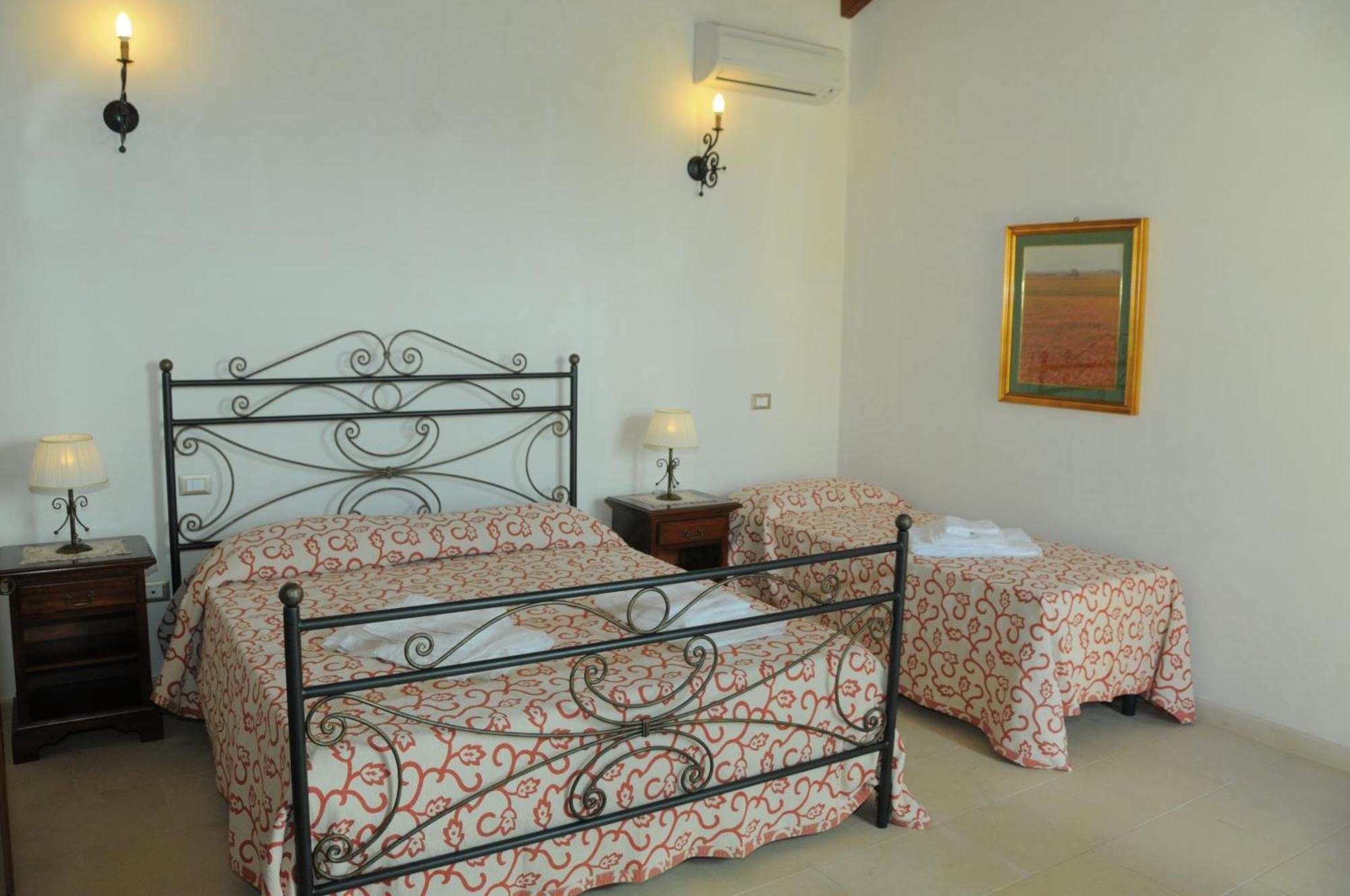 Agriturismo Masseria Quaremme 卡尔皮尼亚诺萨伦蒂诺 客房 照片